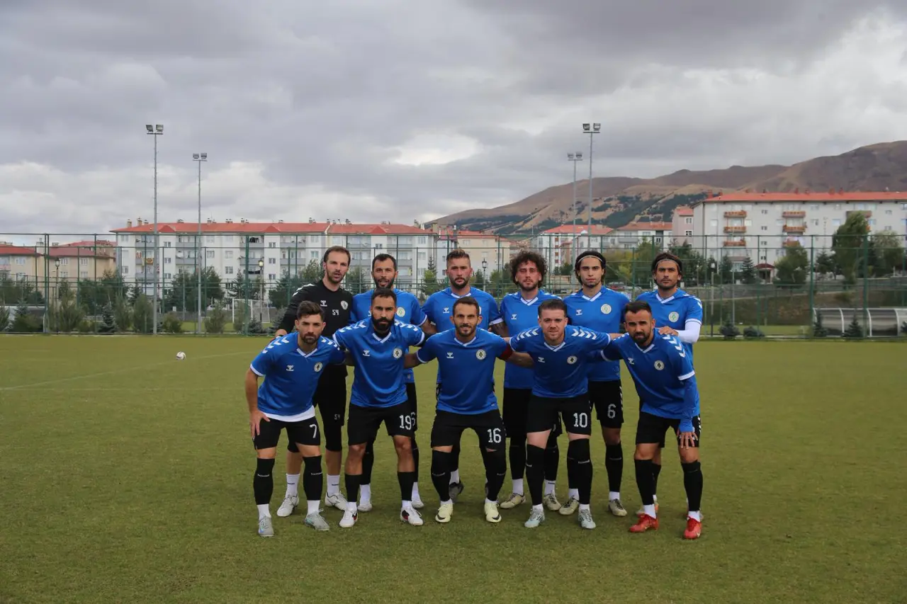 Haber: Hendekspor’dan Hazırlık Maçında Farklı Galibiyet - Öne Çıkan