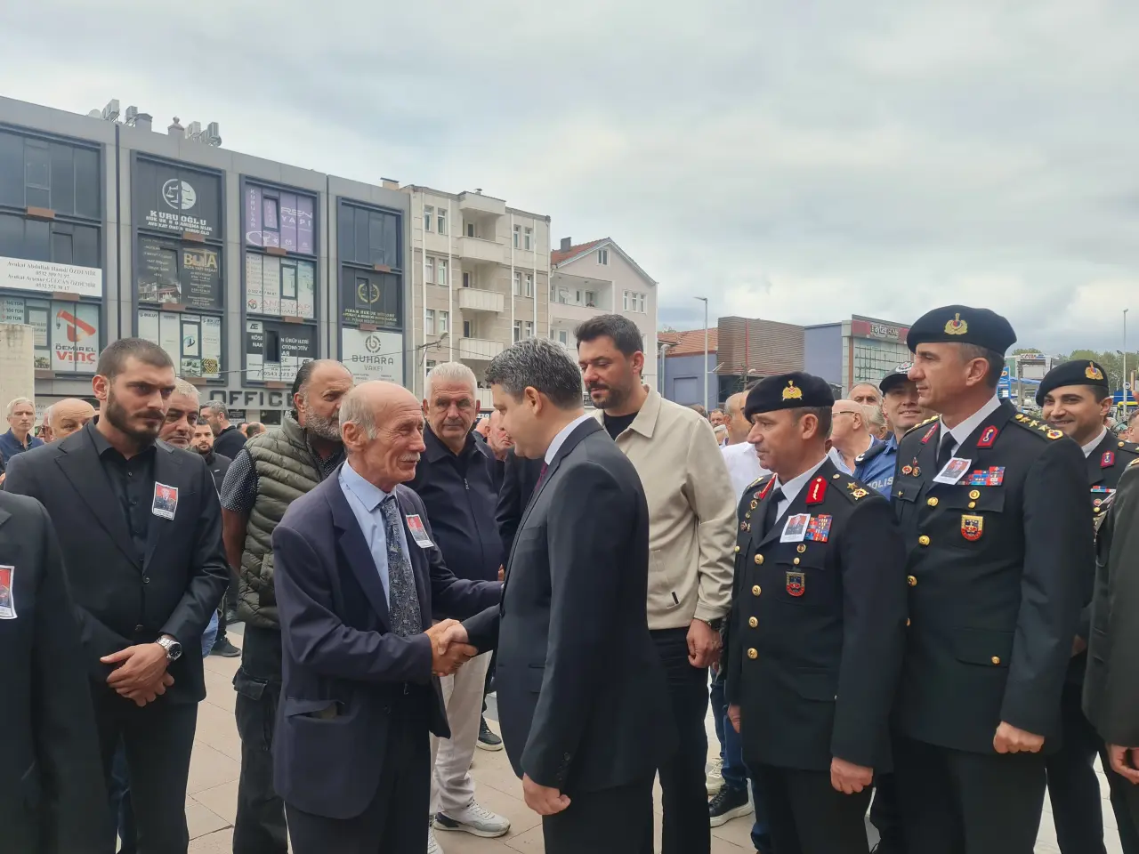 Haber: Rasim Betir Paşa Askeri Törenle Son Yolculuğuna Uğurlandı - Galeri-3