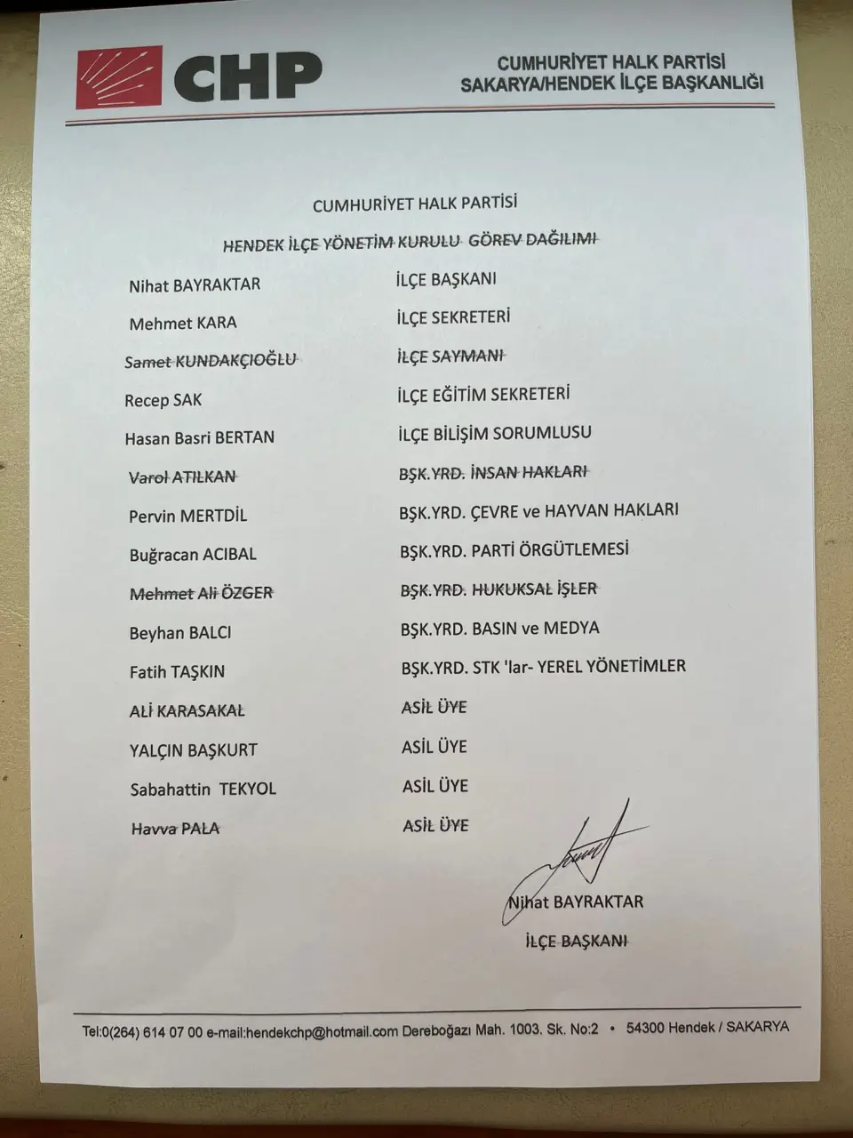 Haber: CHP HENDEK İLÇE YÖNETİMİ GÖREV DAĞILIMI - Galeri-1