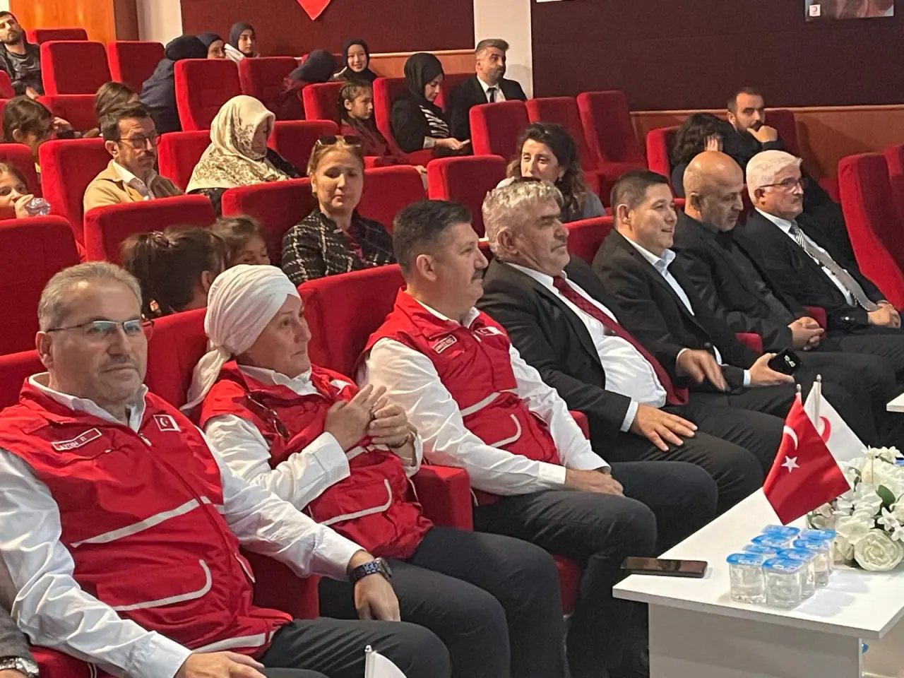 Haber: KIZILAY HAFTASI KUTLANDI - Galeri-2