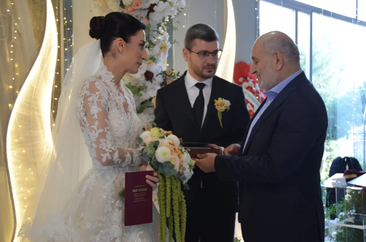 Haber: Siyasetin Kalbi bu düğünde attı - Galeri-5