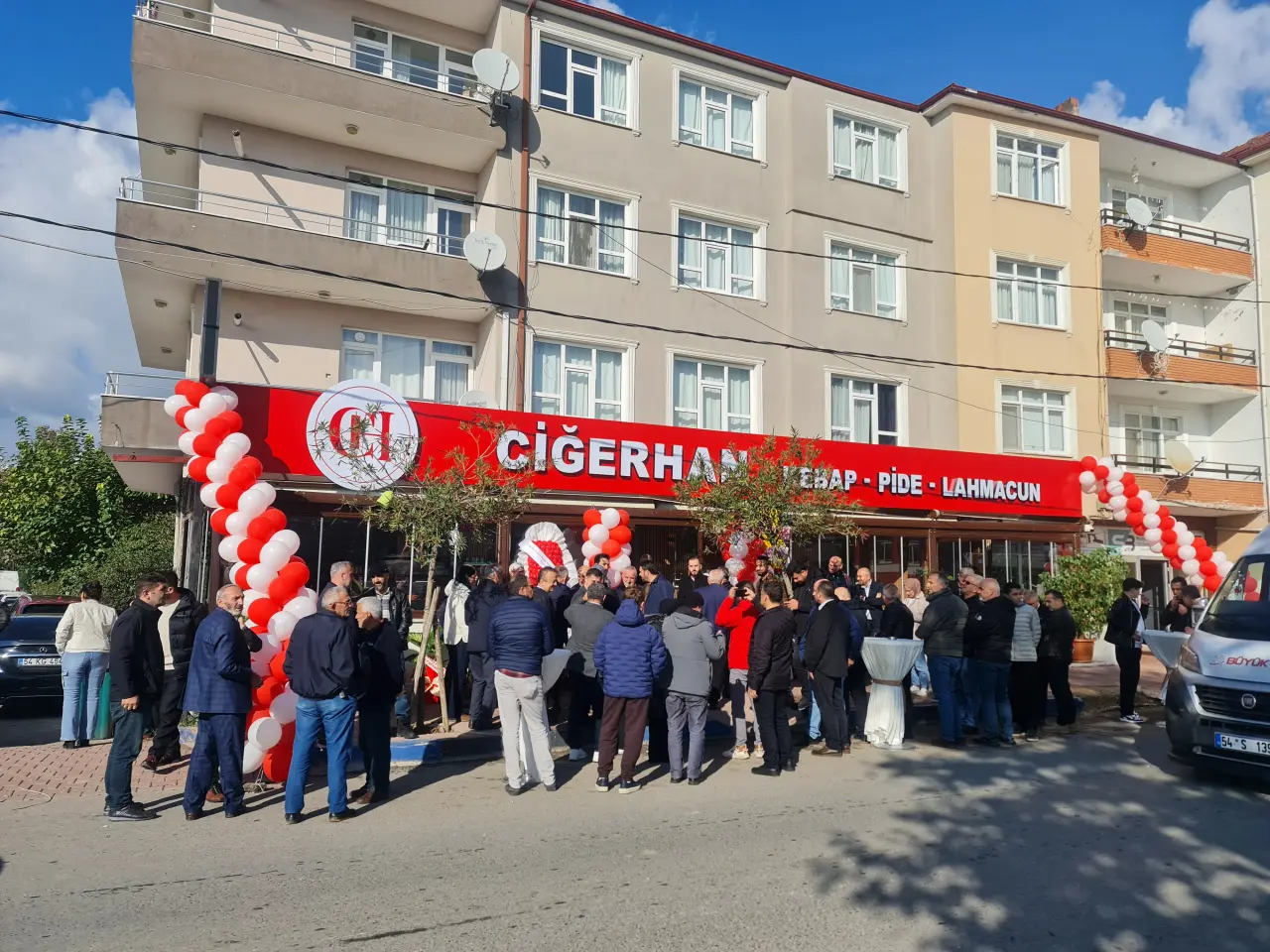 Haber: Ciğerhan Kebap Pide Lahmacun Salonu Törenle Hizmete Açıldı - Galeri-1