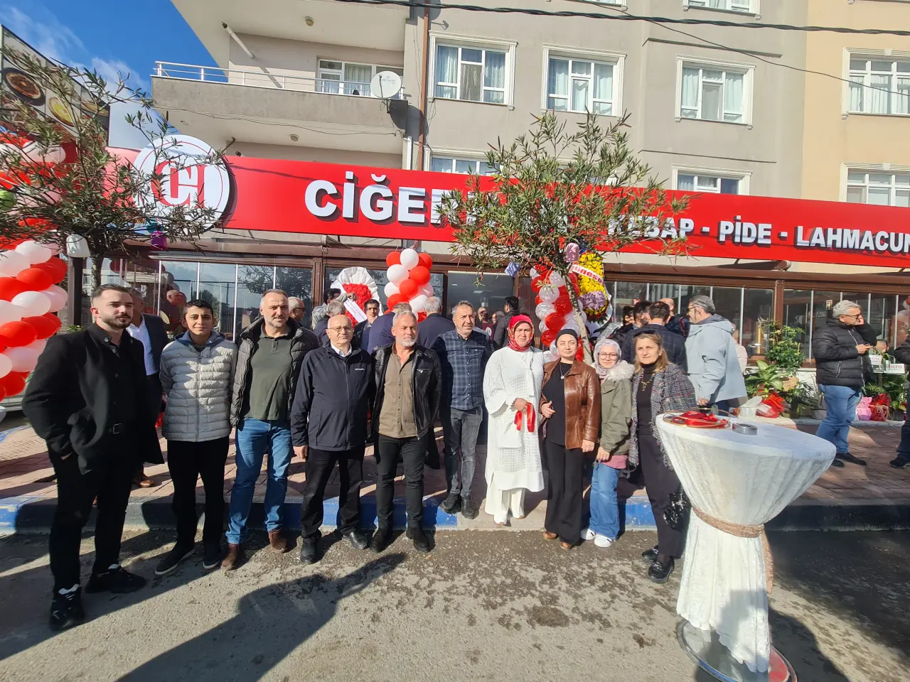 Haber: Ciğerhan Kebap Pide Lahmacun Salonu Törenle Hizmete Açıldı - Galeri-3
