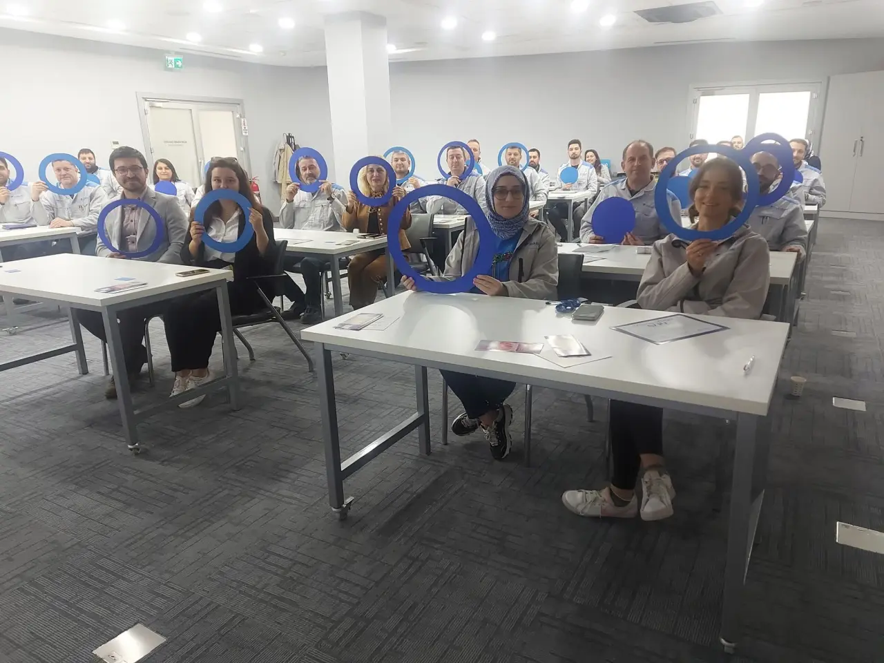 Haber: FABRİKA ÇALIŞANLARINA MAVİ HALKA İLE DİYABET FARKINDALIĞI - Galeri-2