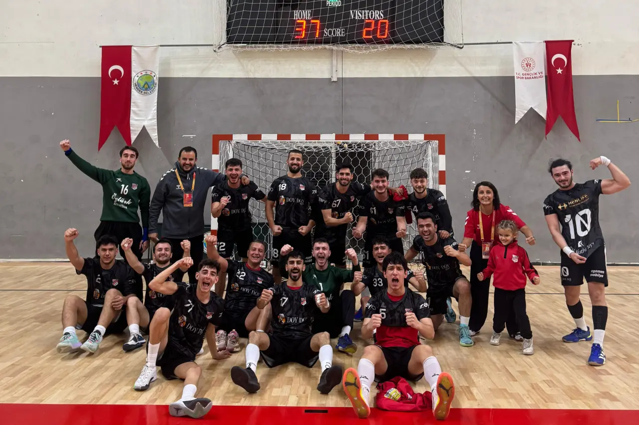 Haber: 1954 Hendekspor’dan ilk maçında farklı galibiyet - Öne Çıkan