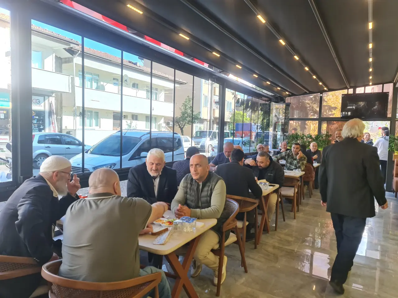 Haber: Kosova Et Lokantası Hizmete Açıldı - Galeri-2