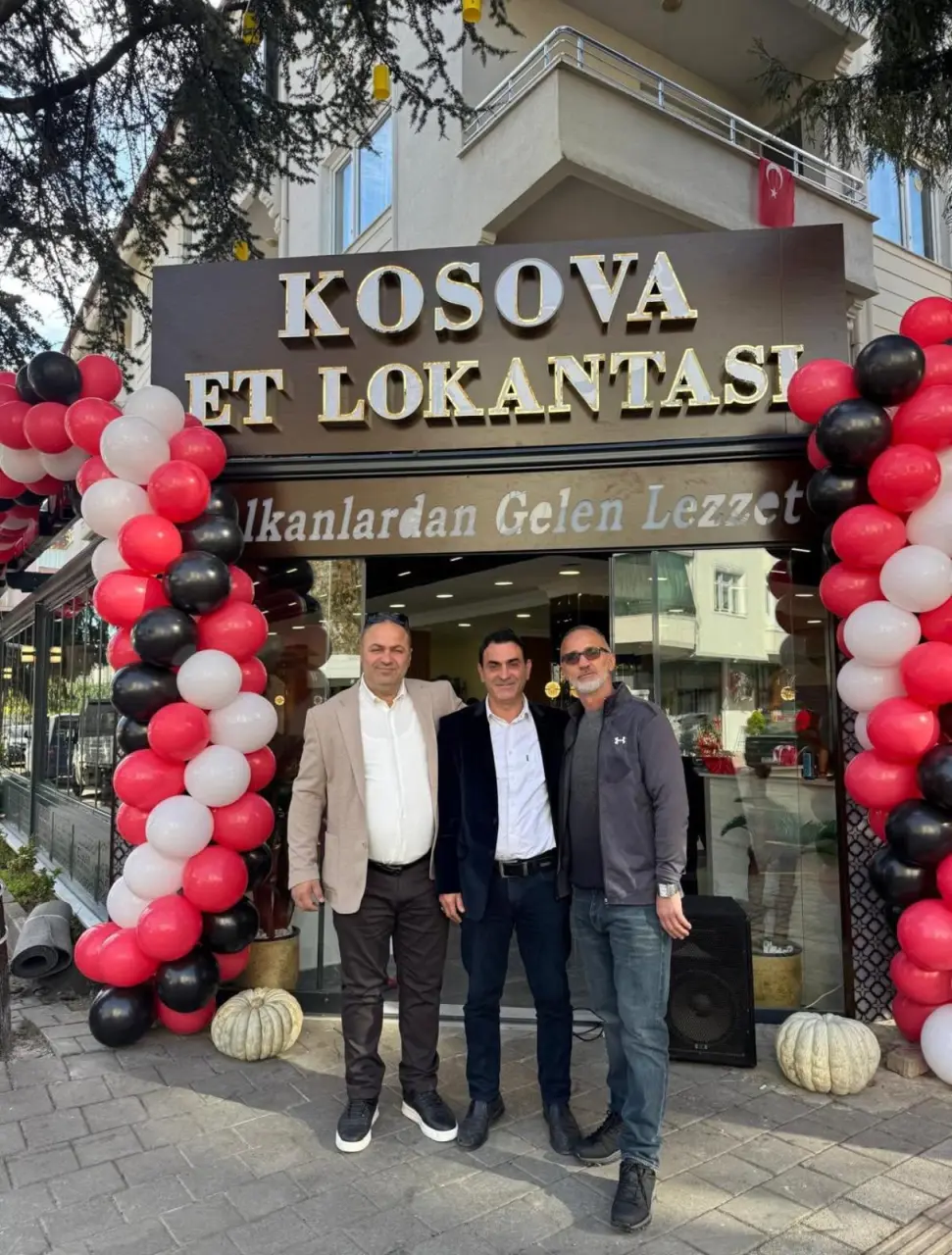 Haber: Kosova Et Lokantası Hizmete Açıldı - Galeri-5