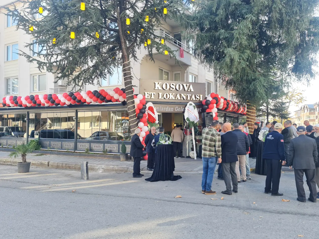 Haber: Kosova Et Lokantası Hizmete Açıldı - Galeri-4