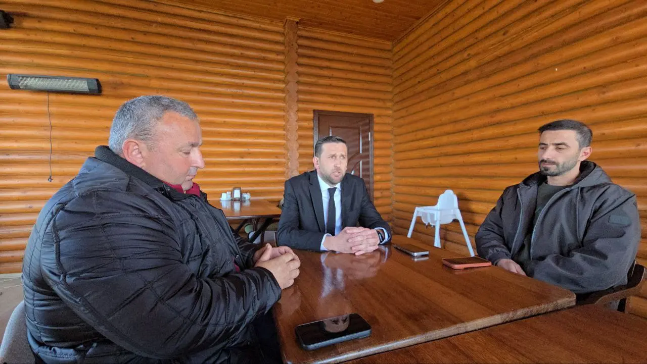 Haber: Selim Meraklı Hendek Şoförler ve Otomobilciler Esnaf Odası Başkan Adayı oldu - Galeri-1