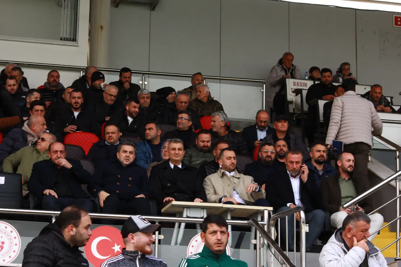 Haber: Hendekspor Lideri devirdi - Galeri-1