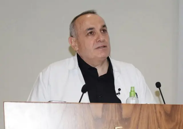 Gönüllere Giren, Kabe’ye Giden Abidin Dağköy Kardeşim