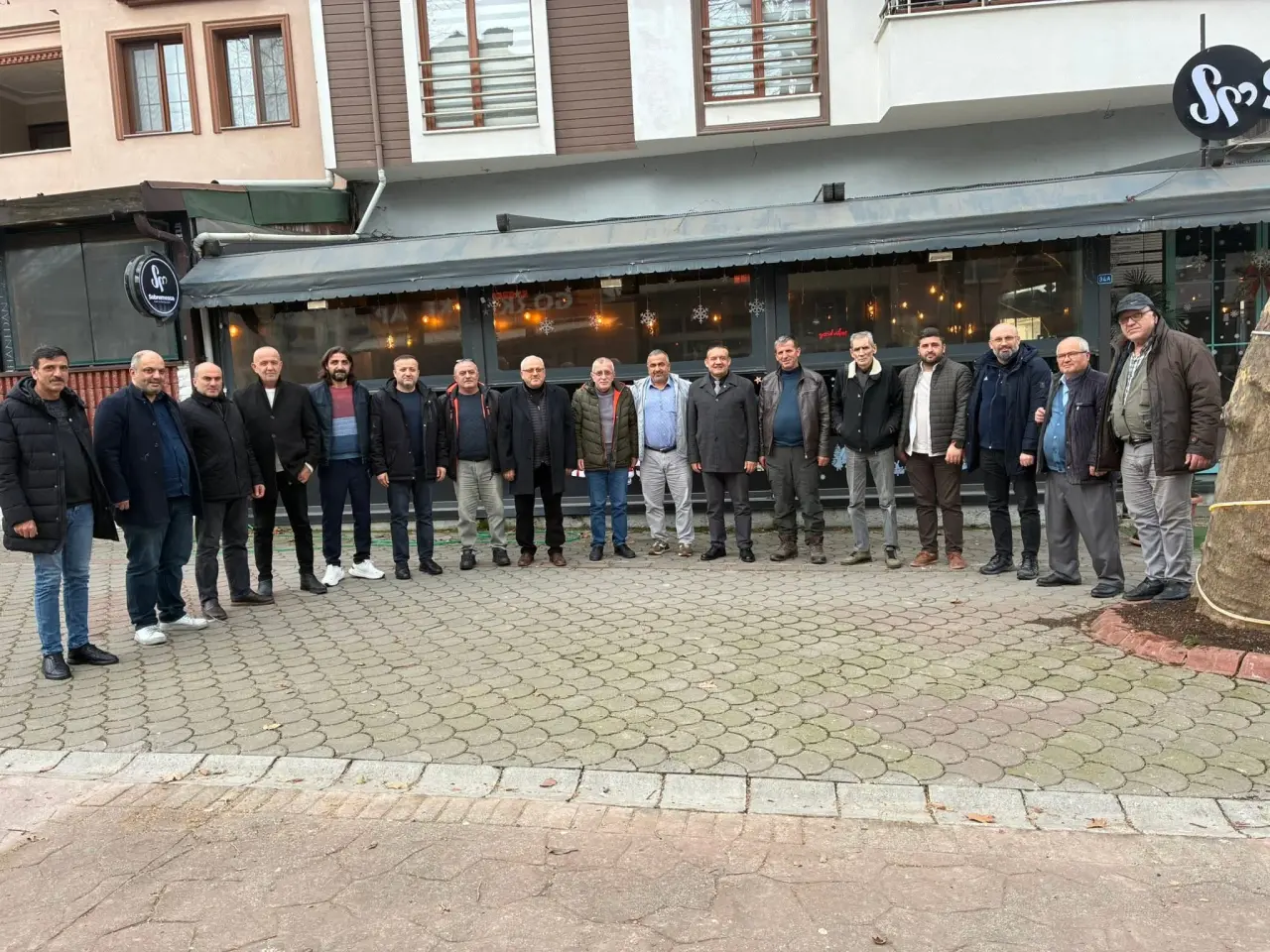 Haber: Yeniden Refah Partisi İlçe Başkanı Bahadır, Gazetecilerle Kahvaltıda Buluştu - Öne Çıkan