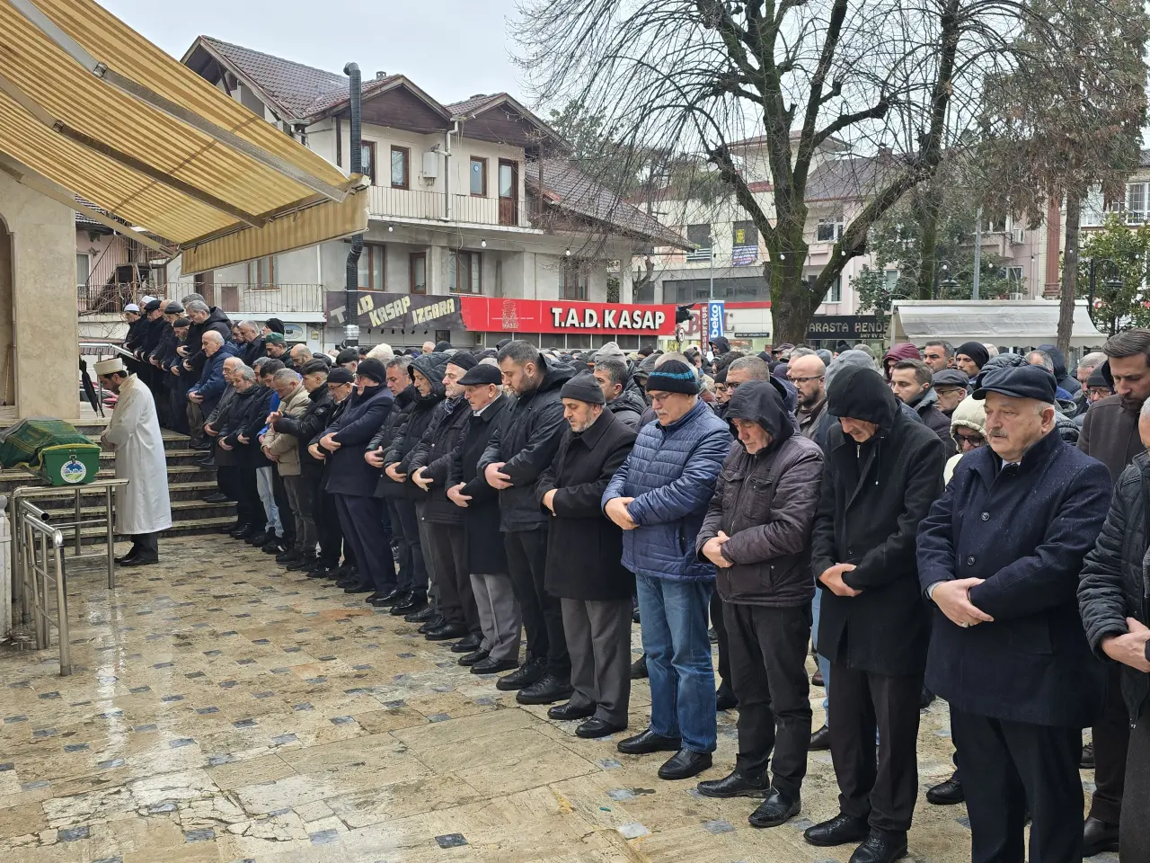 Haber: Varlıca dualarla son yolculuğuna uğurlandı - Galeri-2