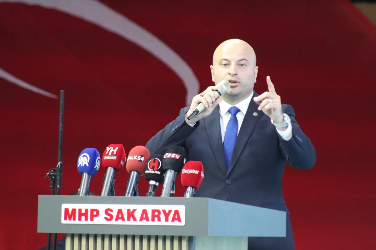Haber: MHP Sakarya İl Başkanı Oğuz Alkaş’tan Öğrencilere Yarıyıl Mesajı - Öne Çıkan