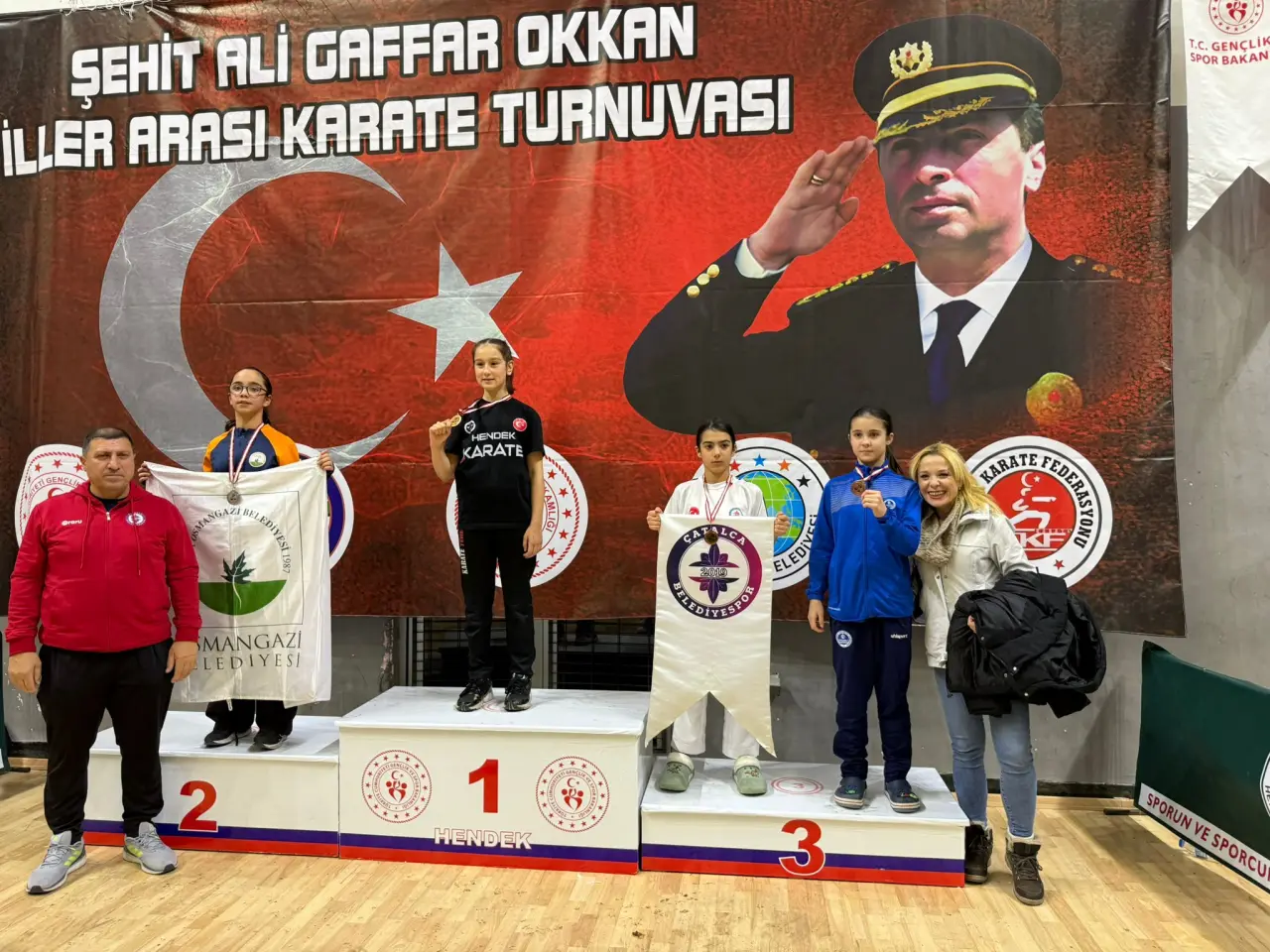 Haber: Hendekli Karatecilerin Farkı - Galeri-6