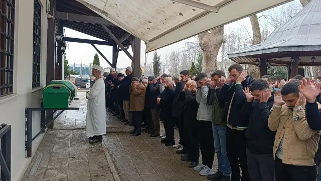 Gaffar Okkan’ın anma programında fenalaşmıştı hayatını kaybetti