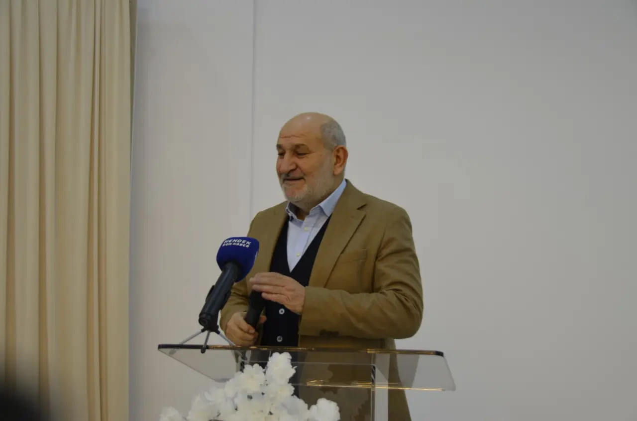 Haber: Hendek Şoförler Odası’nda Cemil Varlıca ile devam - Galeri-9