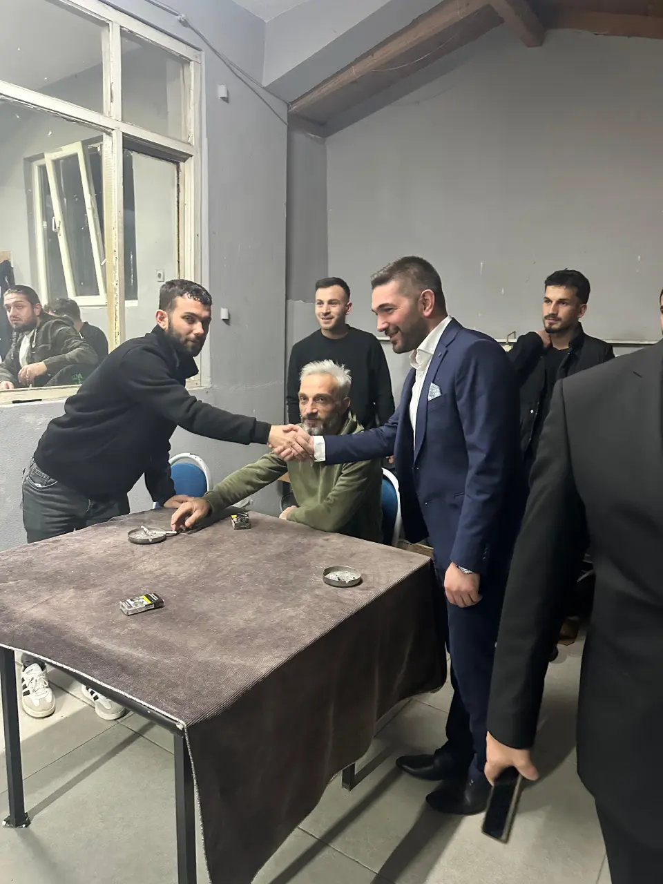Haber: BEKİR ALBAYRAKOĞLU MAHALLE SAKİNLERİYLE BİR ARAYA GELDİ - Galeri-3