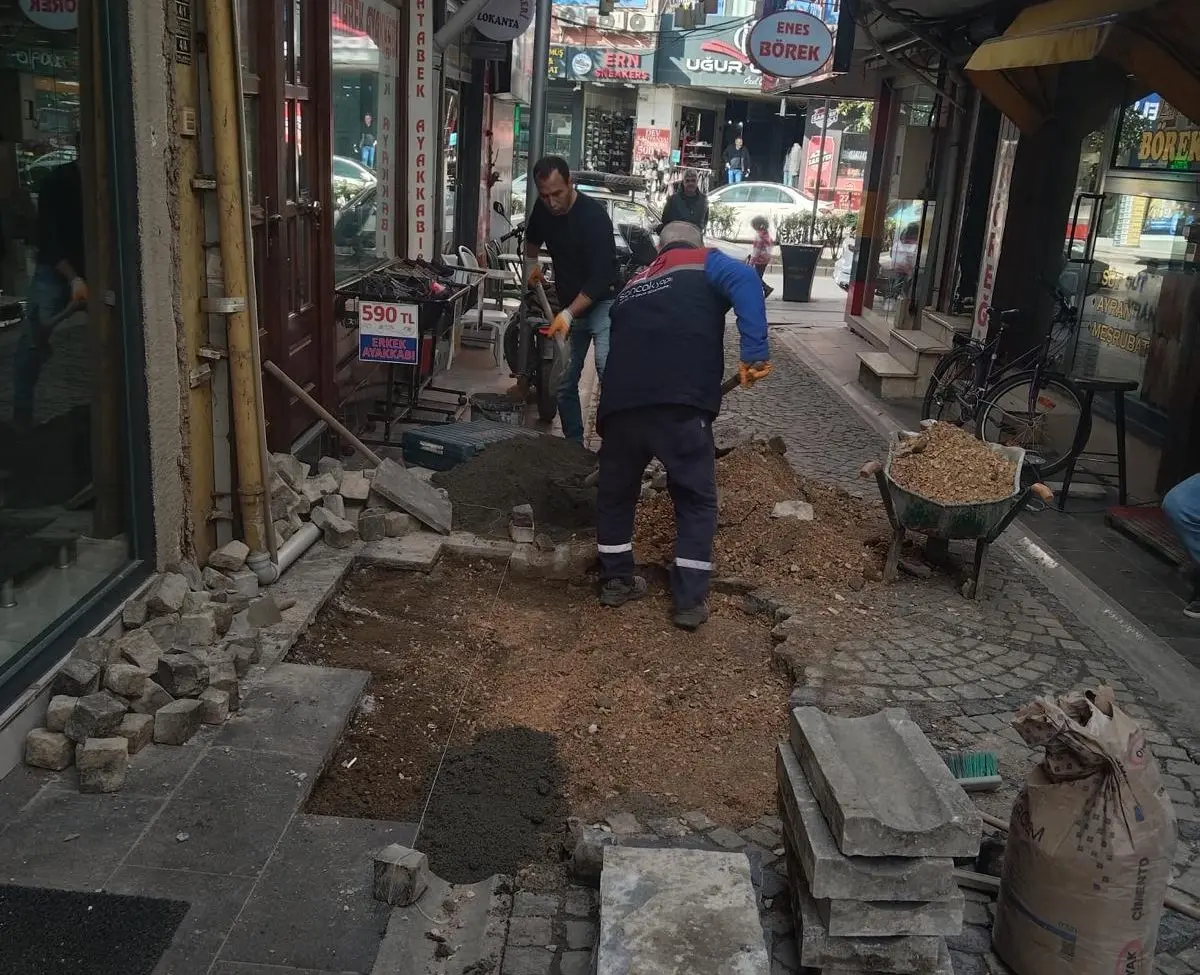 Haber: HENDEK’TE EKİPLERİN SAHA ÇALIŞMALARI SÜRÜYOR - Galeri-2