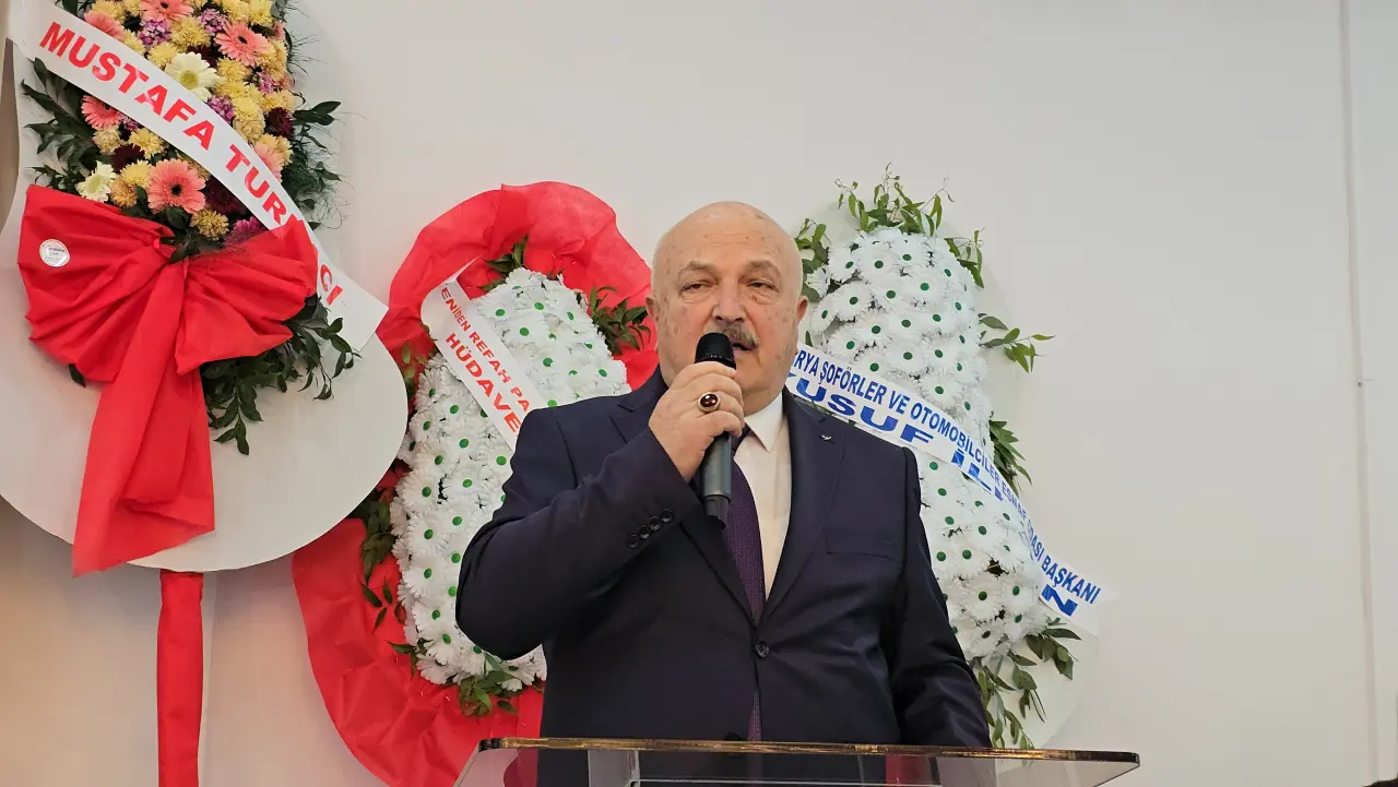 Haber: Esnaf Odasında Demirel ile devam - Galeri-1