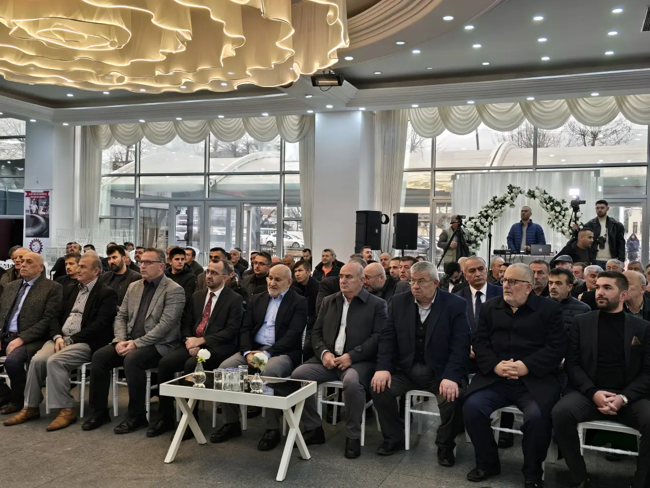 Haber: Esnaf Odasında Demirel ile devam - Galeri-7