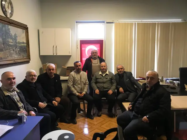 Ordulular Derneği Başkanı ve Yönetiminden Haberhendek'e Ziyaret