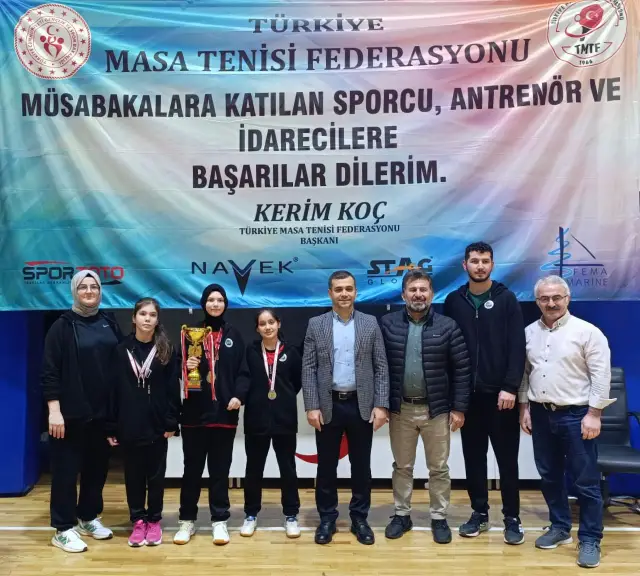 Masa Tenisinde Hendek başarısı