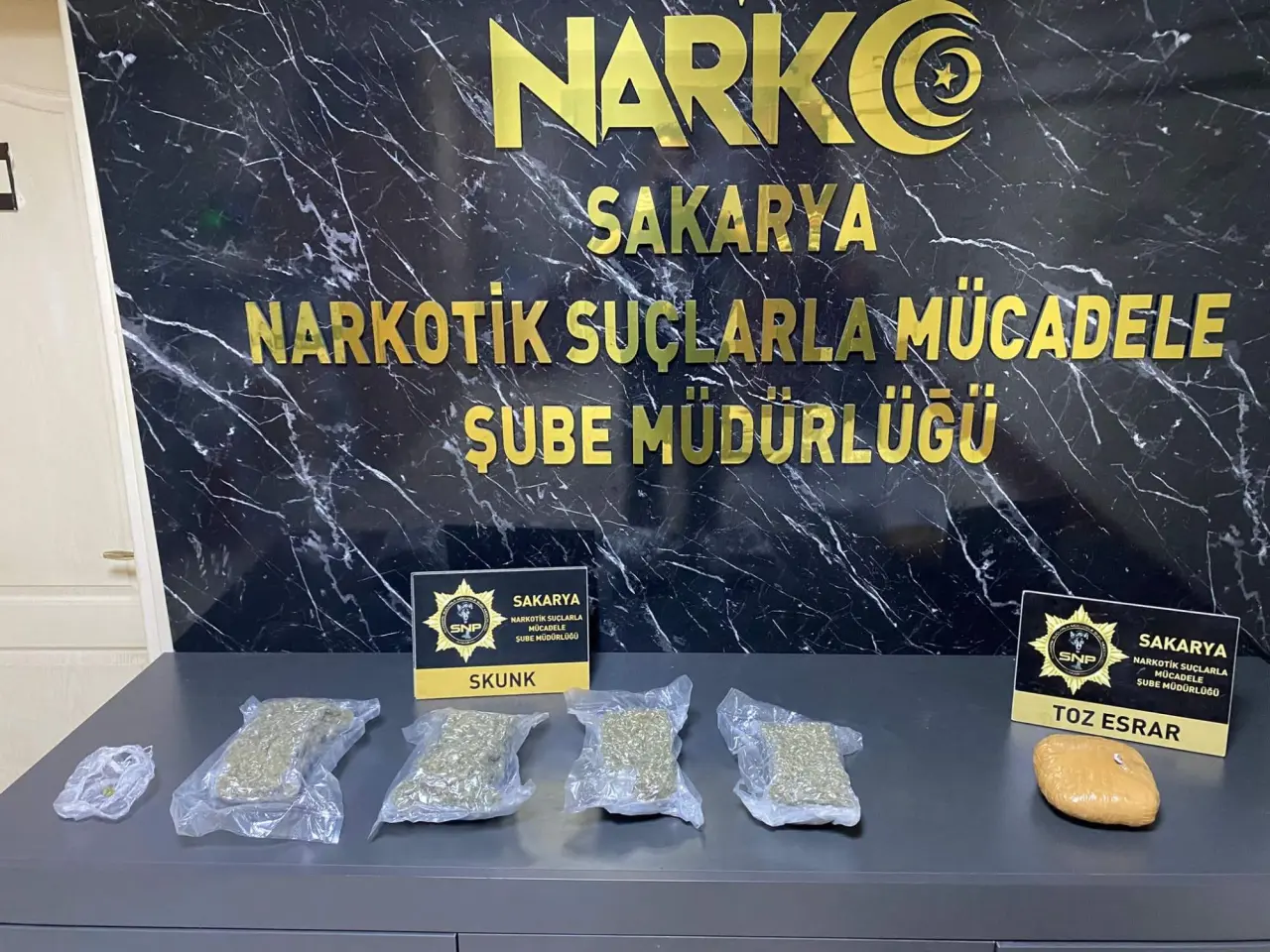 Haber: Hendek'te Emniyetten Uyuşturucu operasyonu - Galeri-3
