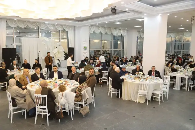 Şehit Aileleri, Gaziler ve aileleri iftarda bir araya geldi