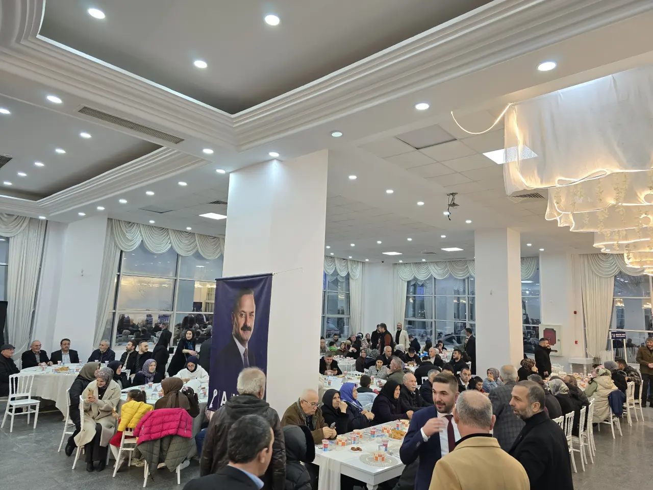 Haber: ANAHTAR PARTİ HENDEK’TE GÖVDE GÖSTERİSİ YAPTI - Galeri-3