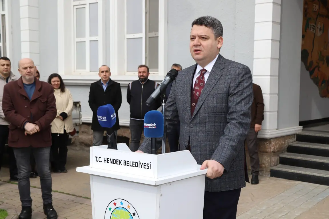 Haber: HENDEK BELEDİYESİ ARAÇ FİLOSUNU GÜÇLENDİRDİ - Galeri-1