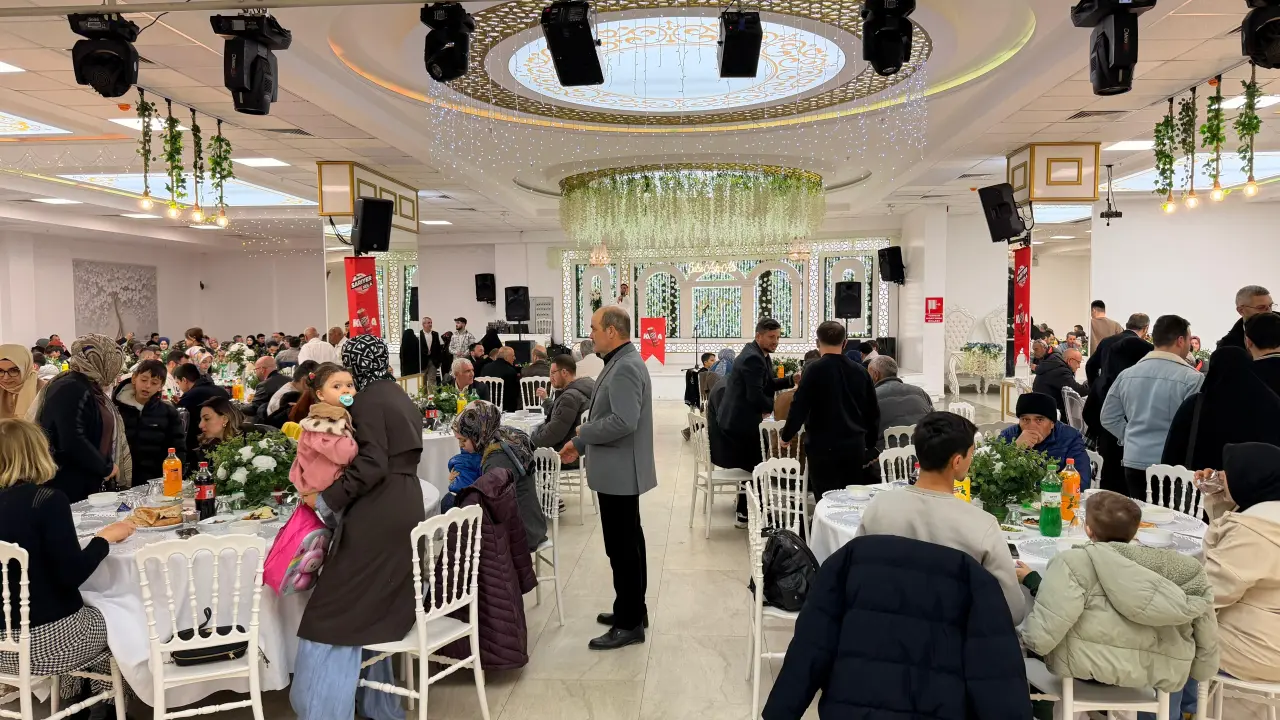 Haber: Oğuz Gıda’dan Geleneksel İftar Buluşması - Galeri-4