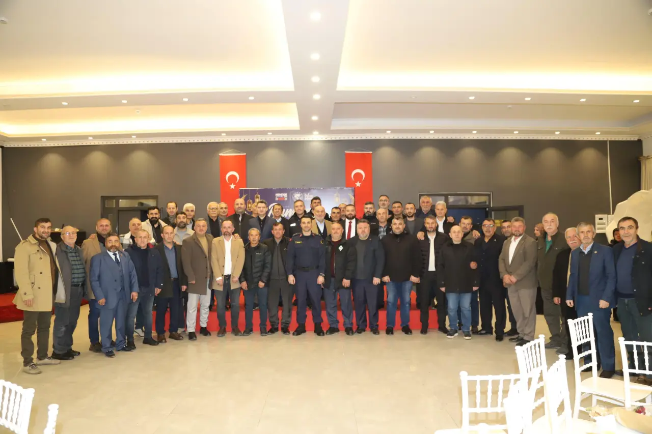 Haber: Hendek Protokolü Muhtarlarla İftar Sofrasında Buluştu - Öne Çıkan