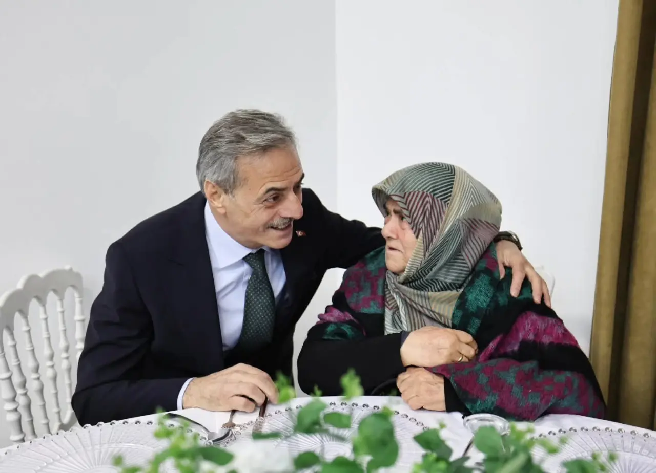 Haber: AK Parti Hendek İlçe Teşkilatı iftarda buluştu - Galeri-5