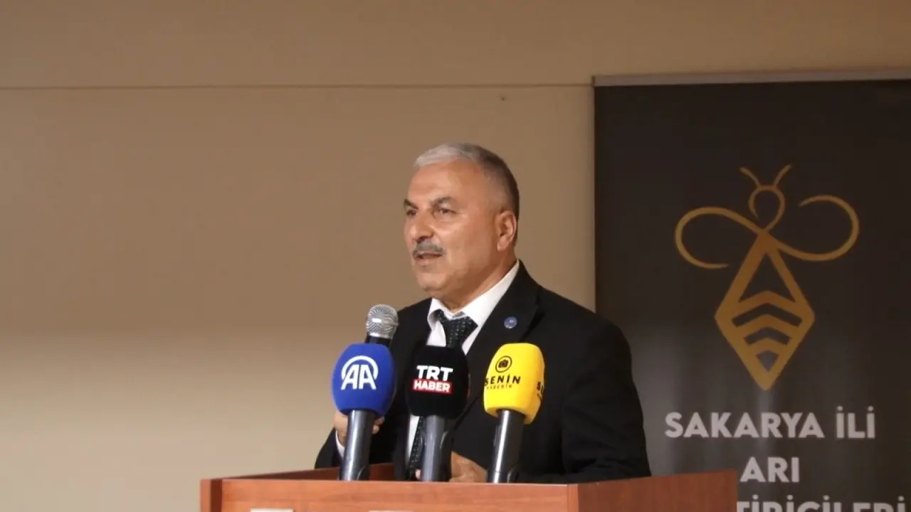 Haber: Arı Sağlığı ve Arı Ürünleri Sakarya’daki Panelde Ele Alındı - Öne Çıkan