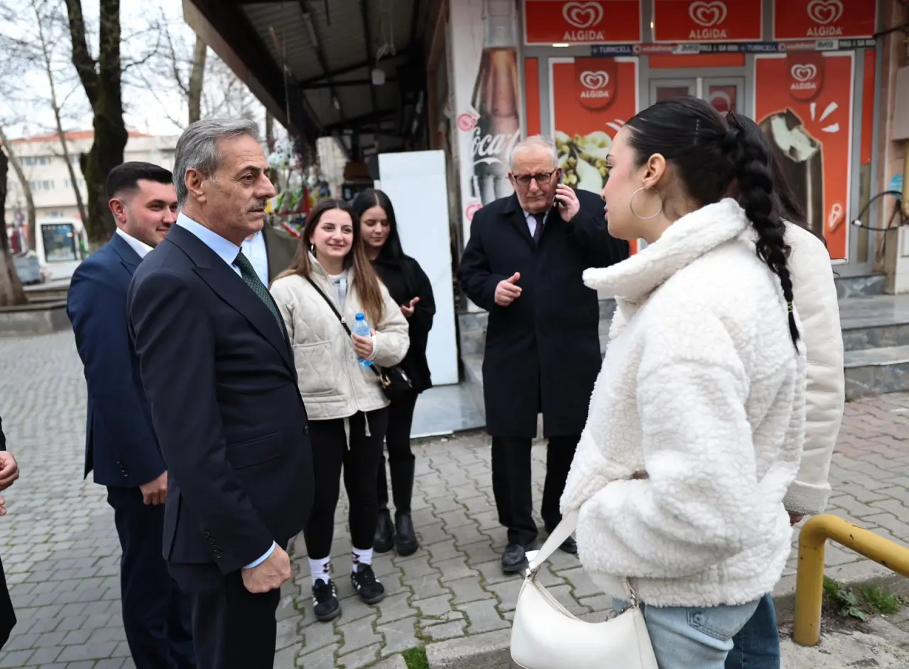 Haber: Başkan Yusuf Alemdar'dan Hendek’te peş peşe müjdeler - Öne Çıkan