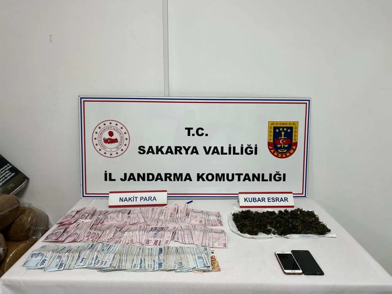 Haber: Jandarma'dan Uyuşturucu Operasyonu - Galeri-1
