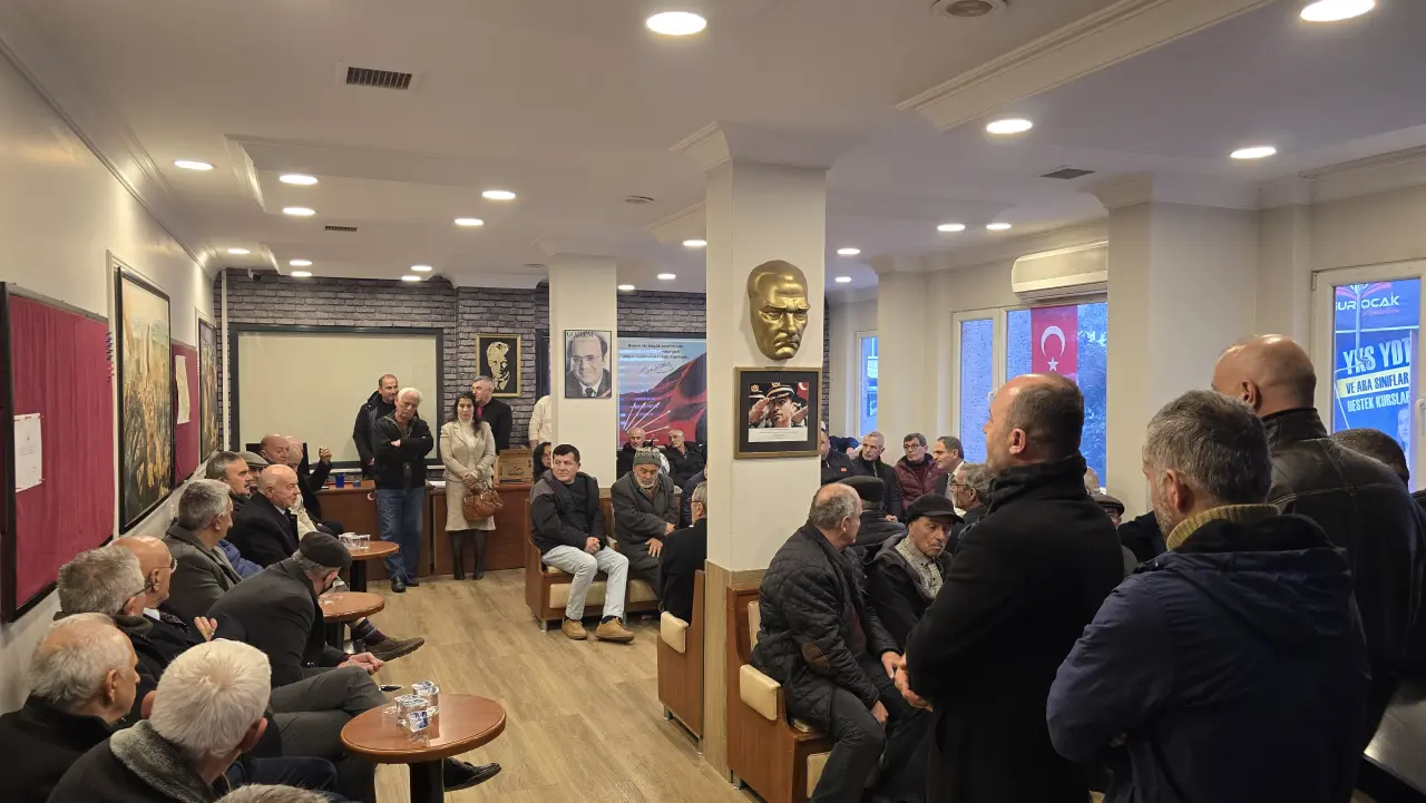 Haber: CHP Hendek İlçe Teşkilatı Bayramlaştı - Galeri-3