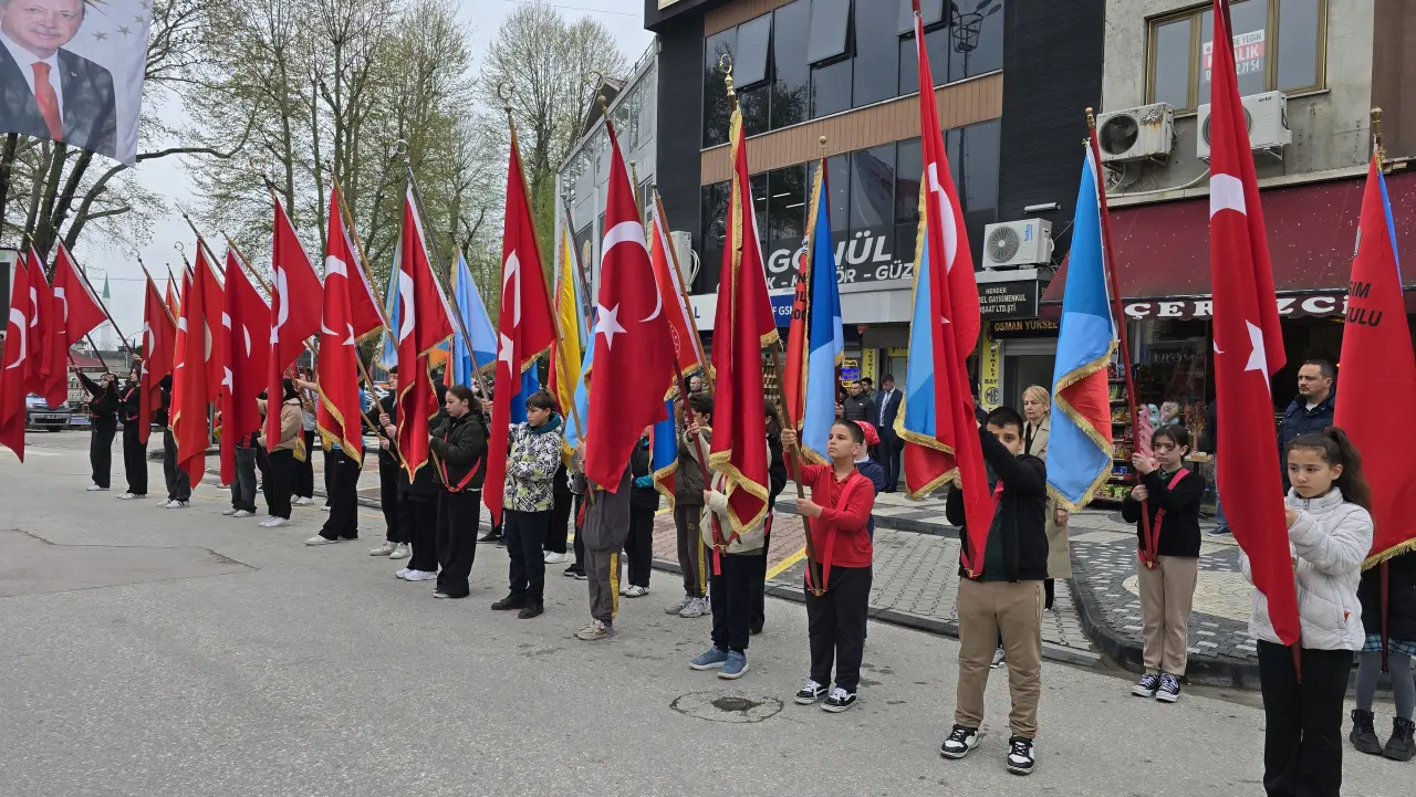 Haber: HENDEK’TE 23 NİSAN TÖRENLE KUTLANDI - Galeri-5