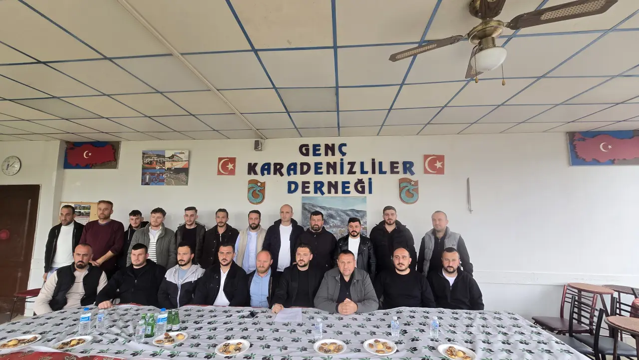 Haber: Genç Karadenizliler Derneğinde nöbet değişimi - Öne Çıkan