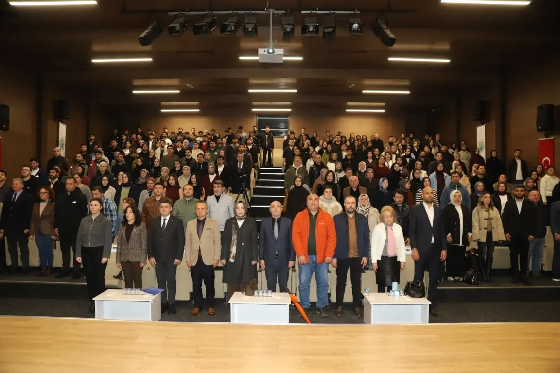 Haber: HENDEK'TE ÖZEL GEREKSİNİMLİ BİREYLER İÇİN YENİ İSTİHDAM MODELİ TANITILDI - Galeri-3