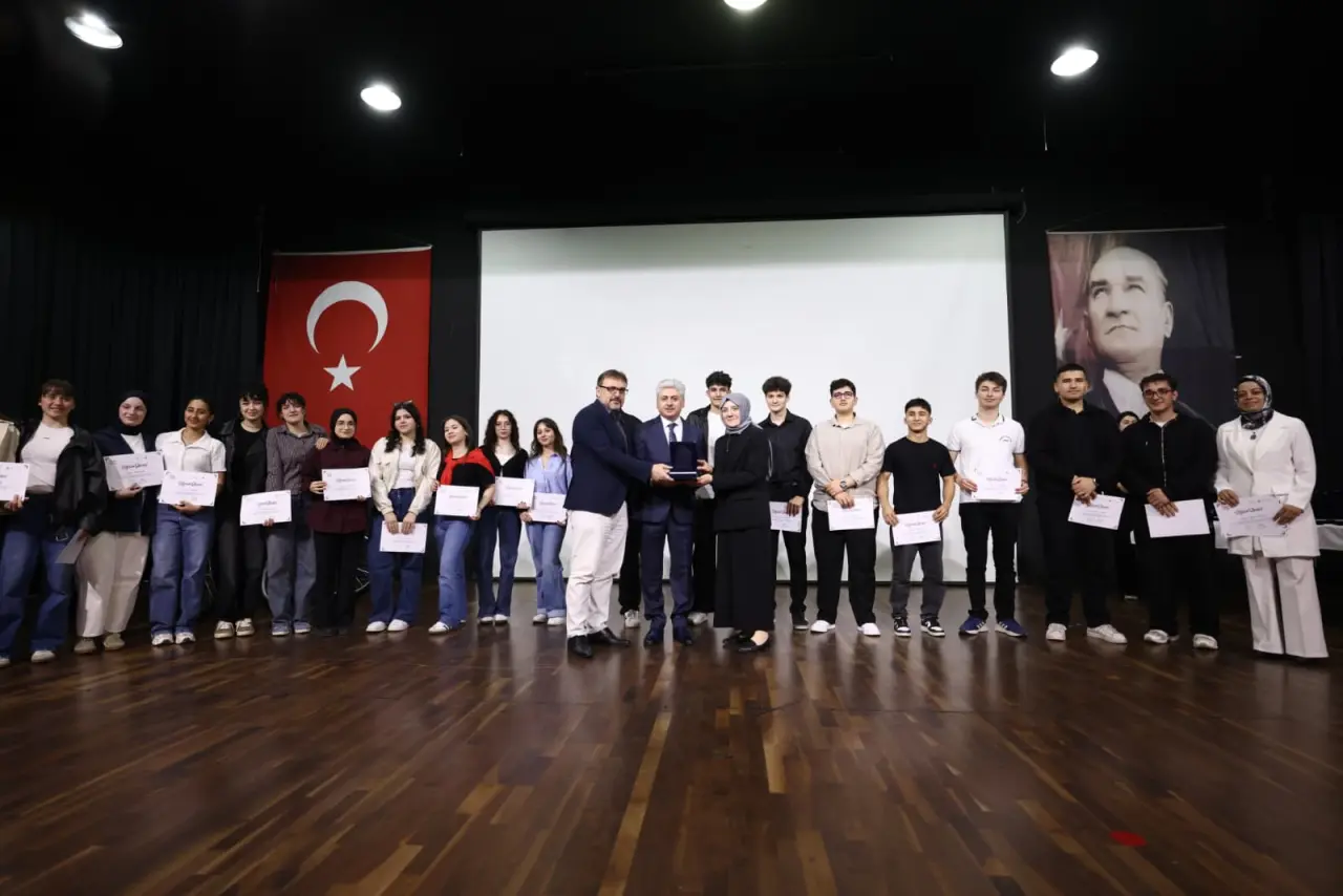 Haber: Orhangazi Anadolu Lisesi Öğrencileri gurur yaşattı - Öne Çıkan
