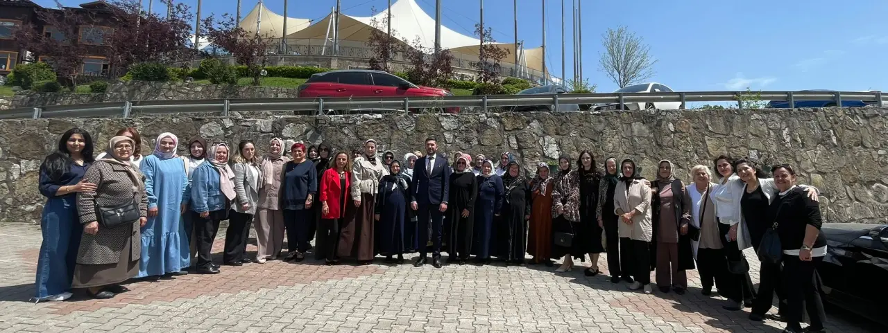 Haber: Annelerden Anahtar Parti’ye Tam Destek - Öne Çıkan