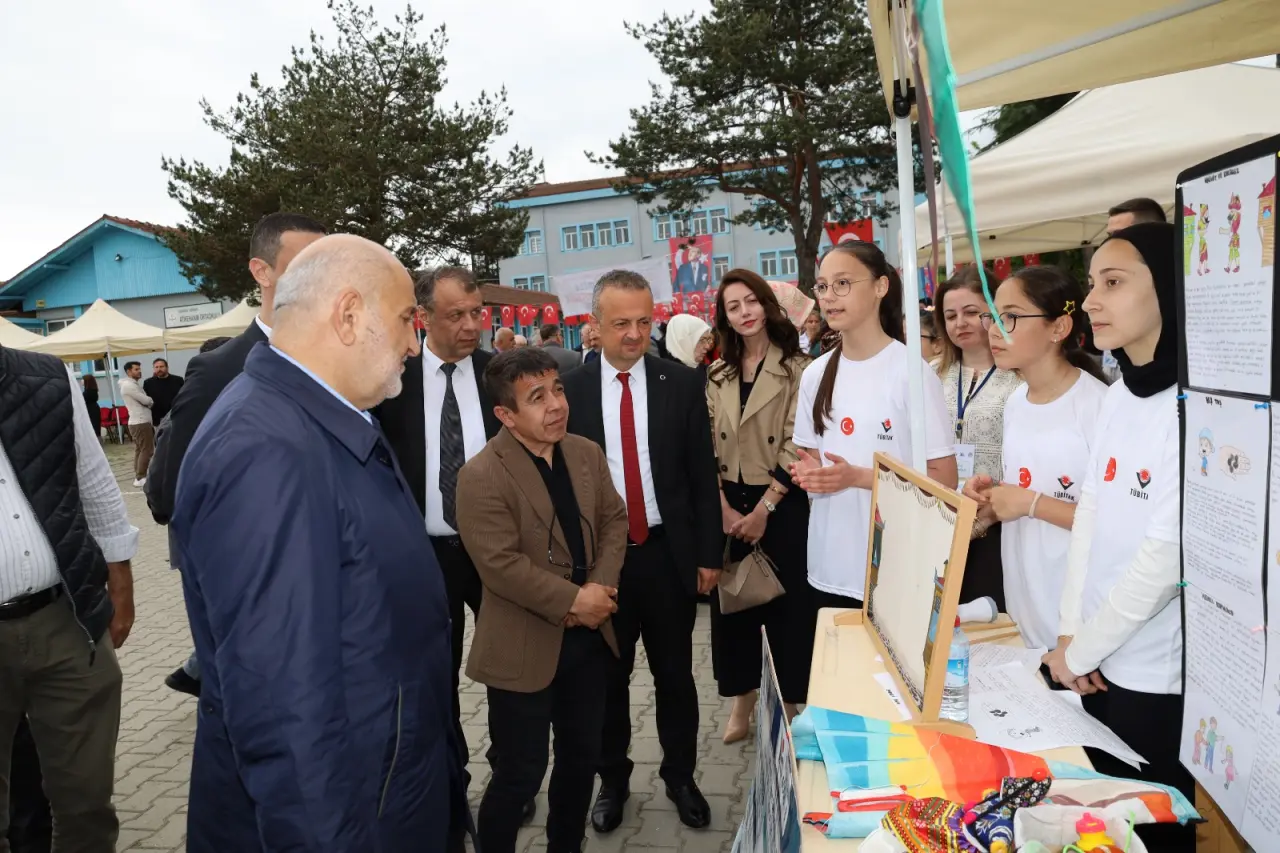 Haber: Olimpiyat Şampiyonu Mutlu Atikehanım Ortaokulunda - Galeri-6
