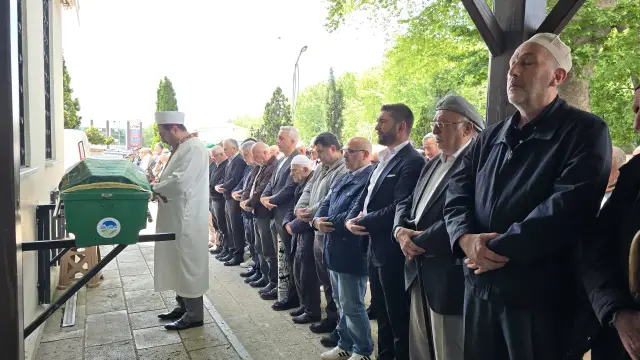 Pehlivan dualarla son yolculuğuna uğurlandı