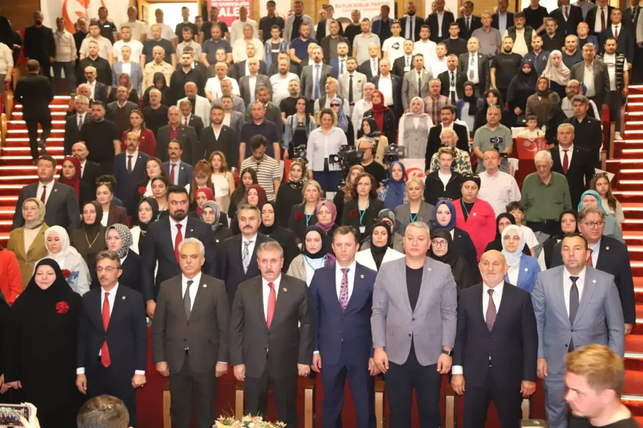 Haber: BÜYÜK BİRLİK PARTİSİ GENEL BAŞKANI MUSTAFA DESTİCİ SAKARYA’DA - Galeri-1