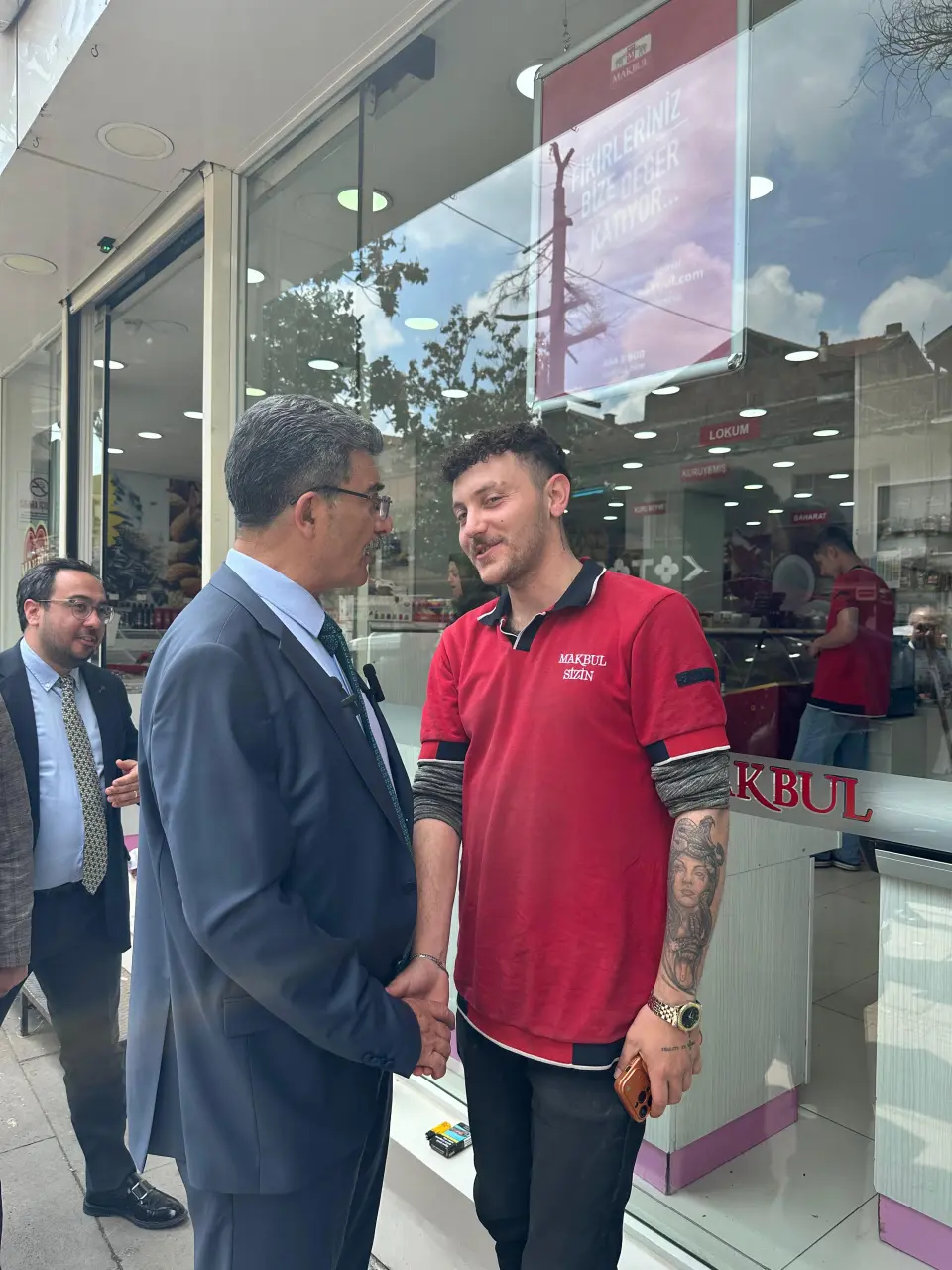 Haber: ANAHTAR PARTİ GENEL BAŞKAN YARDIMCISI AYHAN EREL HENDEK’TE SAHAYA İNDİ - Galeri-17