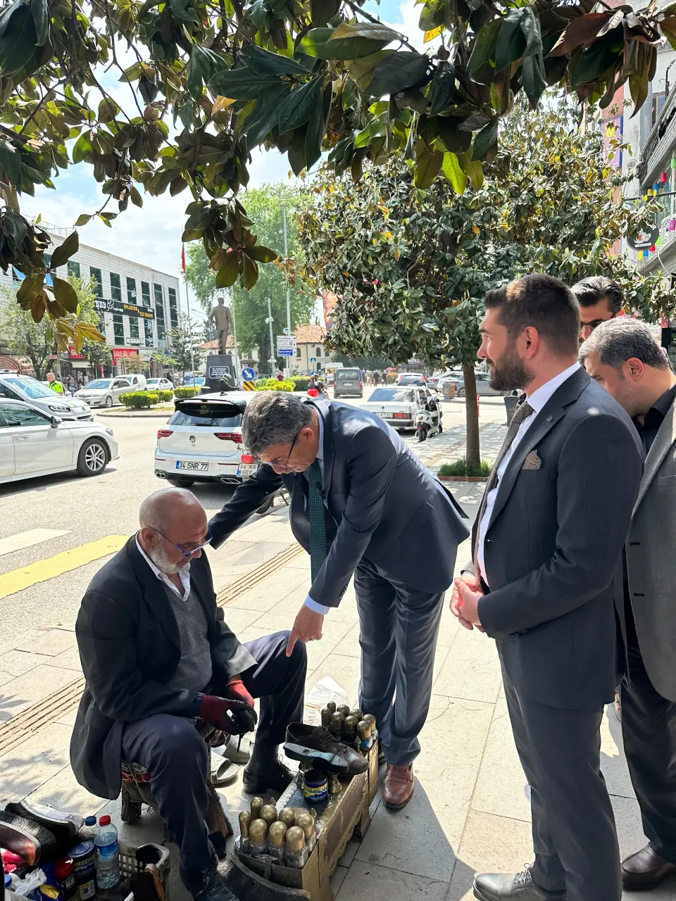 Haber: ANAHTAR PARTİ GENEL BAŞKAN YARDIMCISI AYHAN EREL HENDEK’TE SAHAYA İNDİ - Galeri-7