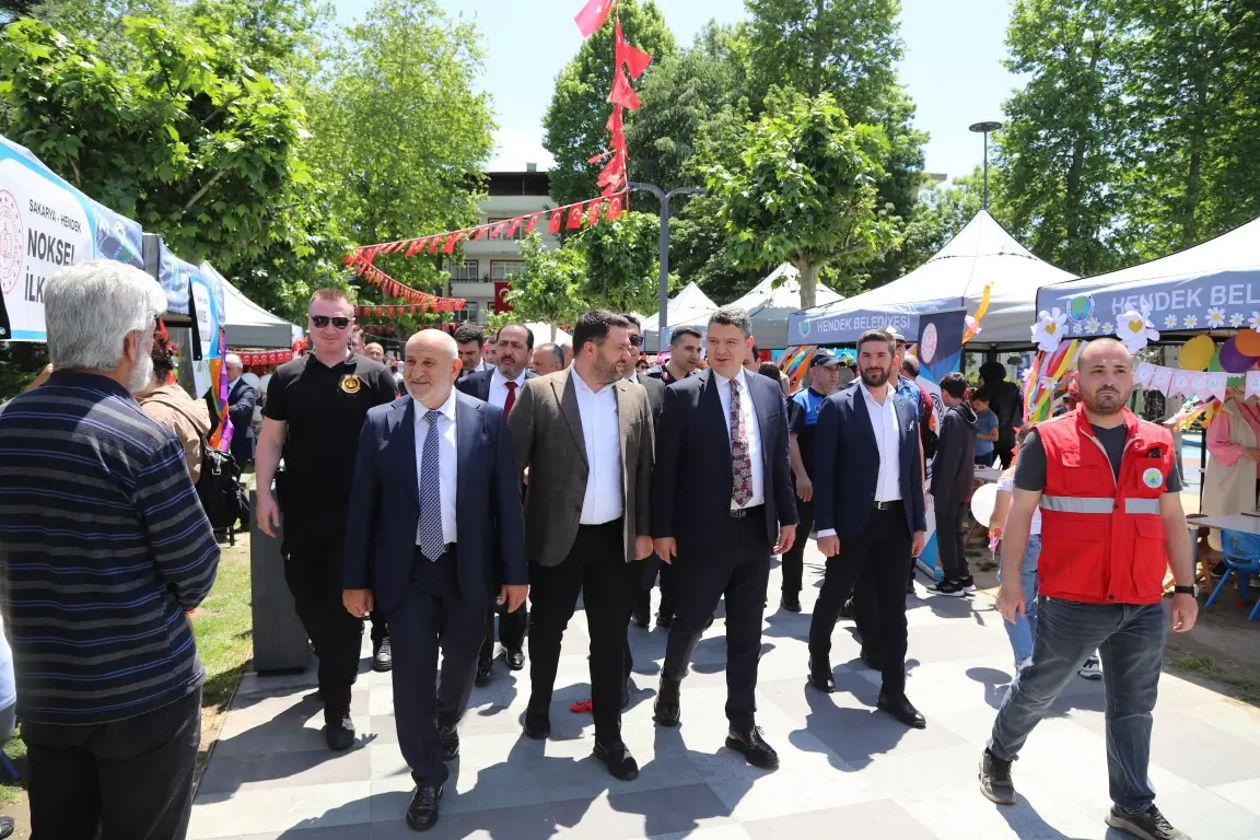 Haber: HENDEK’TE ÇOCUK VE GENÇLİK ŞENLİĞİ YOĞUN KATILIMLA GERÇEKLEŞTİ - Galeri-3