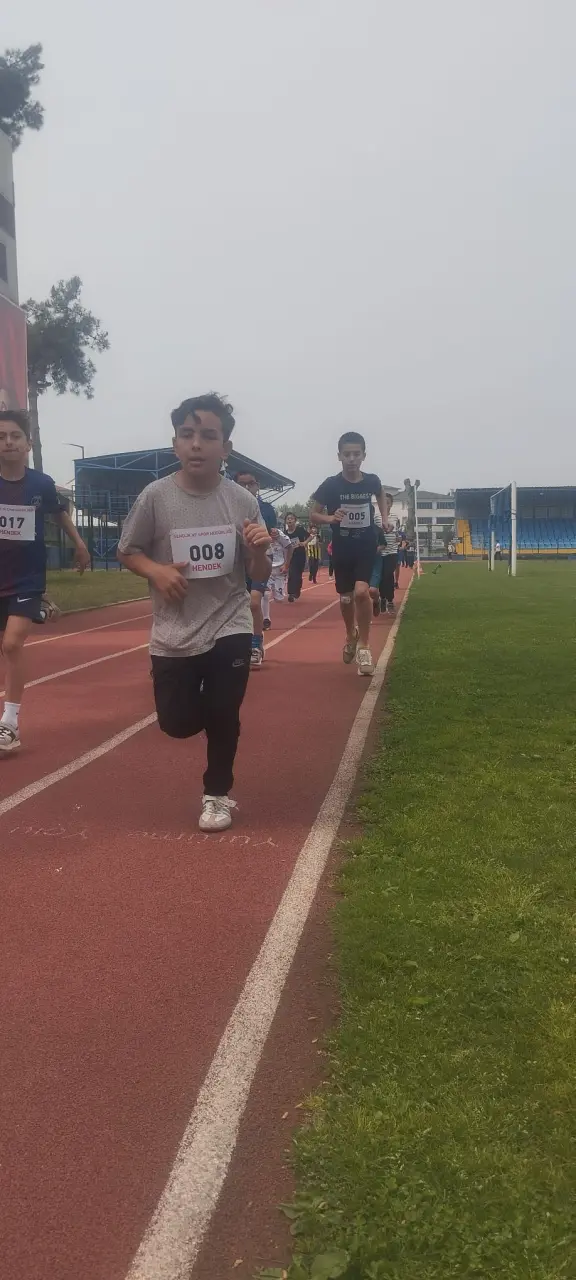 Haber: HENDEK’TE ÇOCUKLAR SPORLA BULUŞTU - Galeri-3